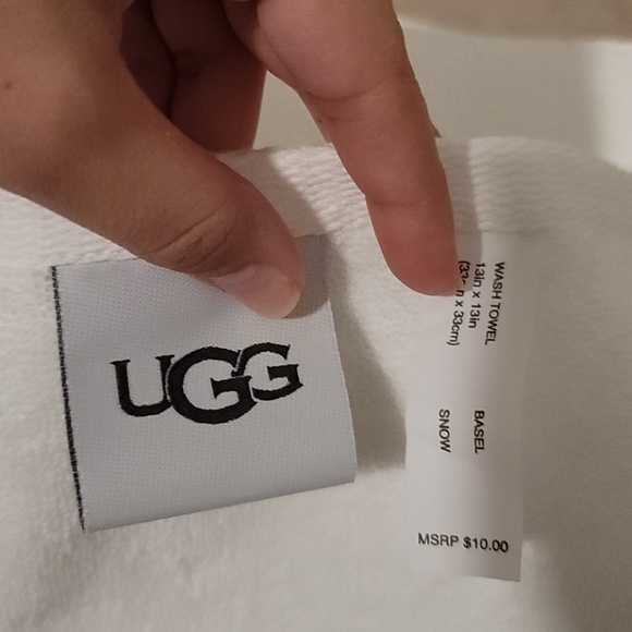 UGG Bath Ugg 6 Piece Bathroom Towel Set In White Poshmark
